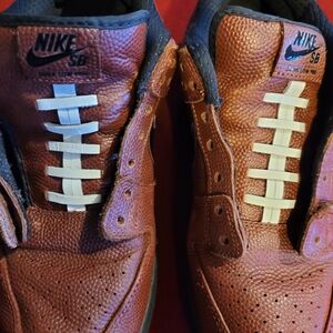 Nike SB Leather Skateboarding Shoes